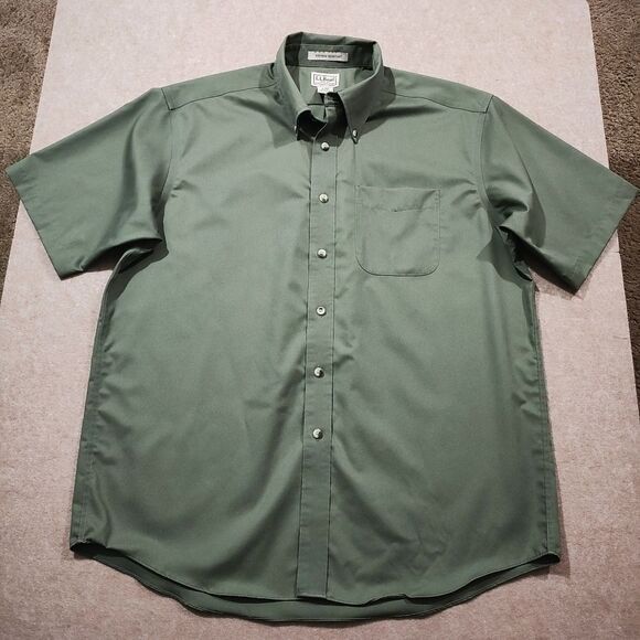 L.L. Bean Olive Green Men's Button Down Wrinkle Resistant Short Sleeve Shirt #6 - Picture 2 of 5
